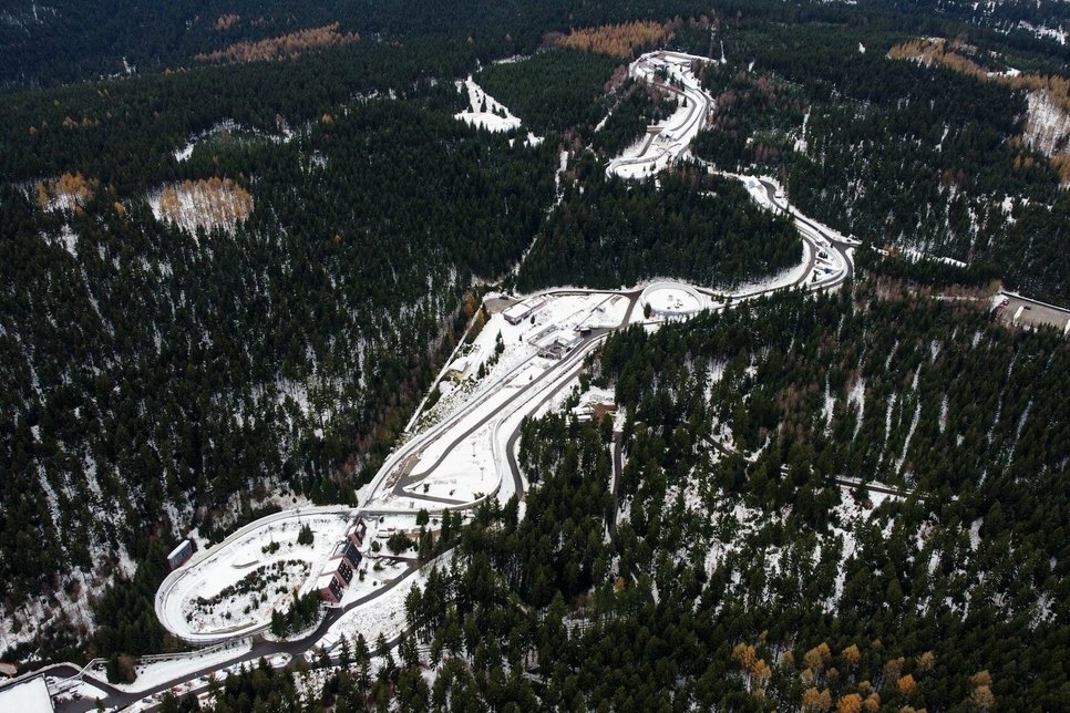 Im Februar ereignete sich am Eiskanal in Altenberg ein schwerer Trainingsunfall des Schweizer Teams.