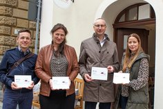 Benjamin Wirth, Franziska Brech, Karsten Vogt und Katharina Pfeifer (v.l.) machen sich für mehr Sorbisch im Bautzener Stadtgebiet stark.