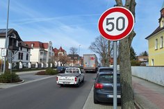 Was den Verkehrslärm betrifft,  gehört die Calauer Straße zu den Krachmachern in Senftenberg. Anwohner fordern ein Lkw-Verbot.