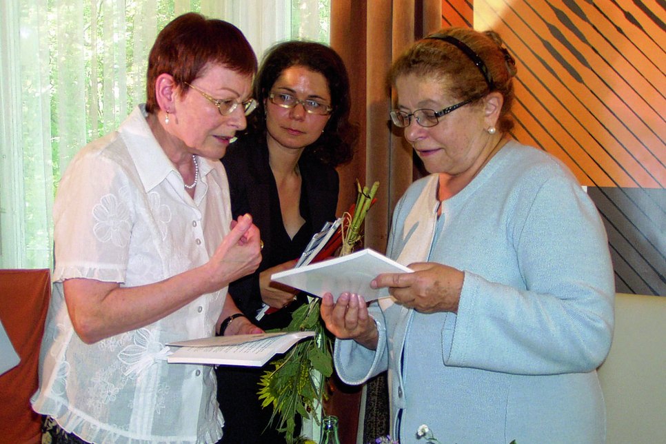 Schostakowitsch‘s Witwe Irina Antonovna (re.) beim ersten Festival 2010 mit Musikfreunden.