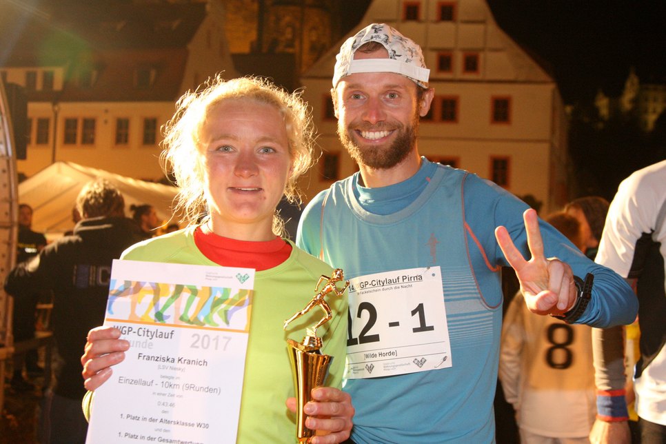 Die beiden Gewinner des Citylaufes: Marc Schulze und Franziska Kranich.