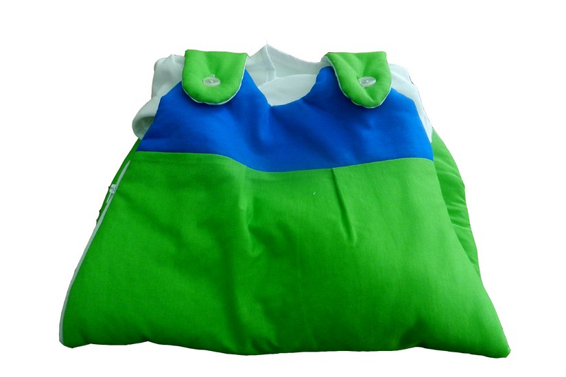 Einer der Babyschlafsäcke im neuen Design.    Foto: Laura Jakob