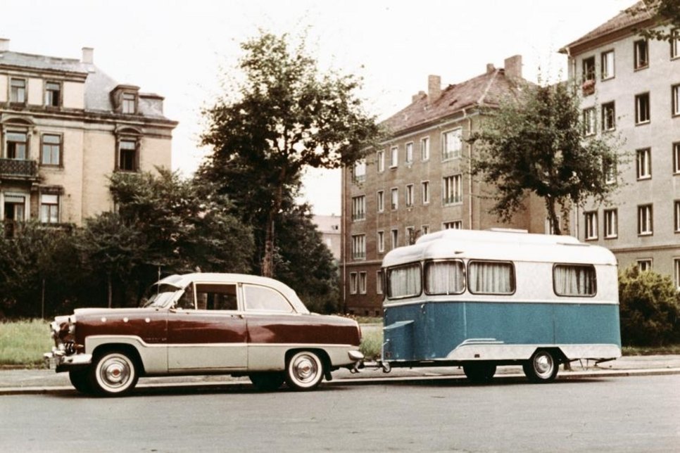 Ford mit Anhänger Nagetusch um 1960, Foto: privat