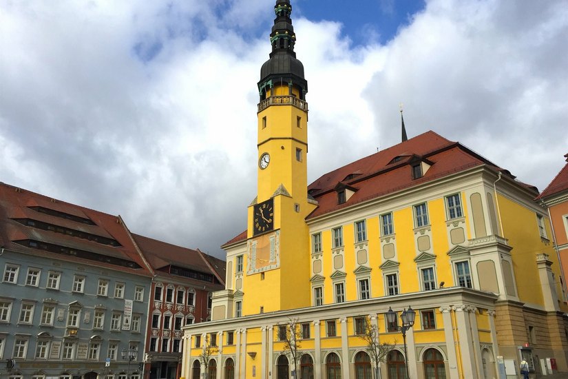 Im Bautzener Rathaus soll die Stelle des Baubürgermeisters wieder besetzt werden.