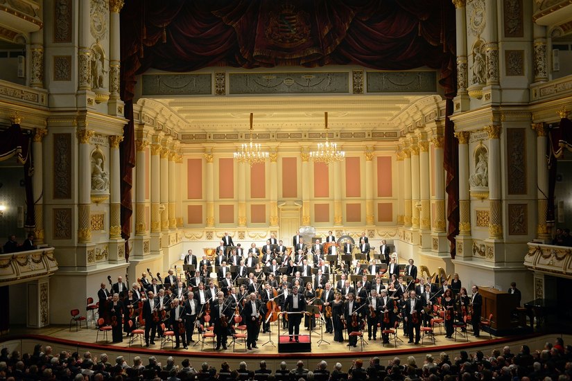 Die Sächsische Staatskapelle Dresden weihte ihr neues, farbenprächtiges Musikzimmer ein.