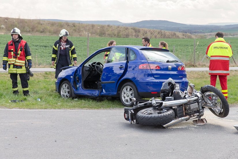 Beide Fahrzeuge waren nach dem Unfall nur noch Wracks.  Foto: M. Förster