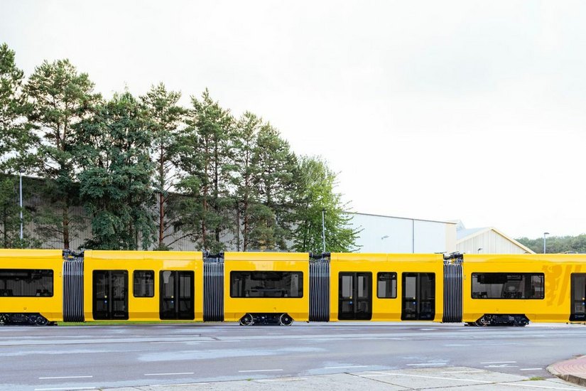Die neue Stadtbahn soll regulär ab Frühjahr als Linie 2 durch Dresden rollen. Foto: DVB