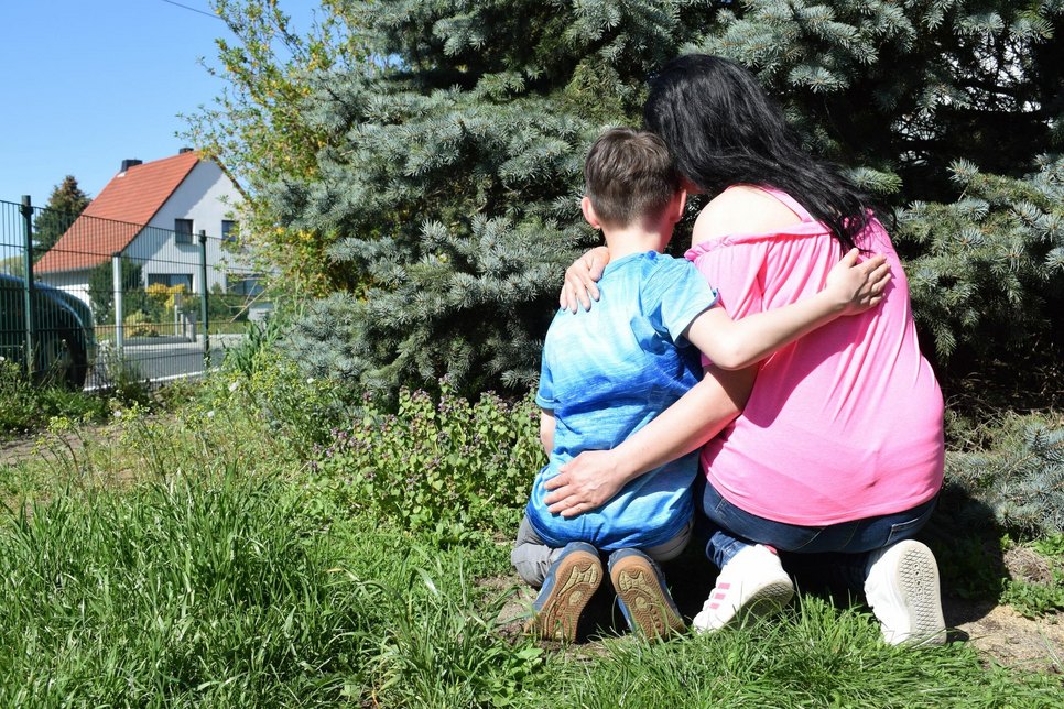 Die Kinder finden in Pflegefamilien ein sicheres Zuhause zum Wohlfühlen mit Zuneigung und Geborgenheit. Foto: spa