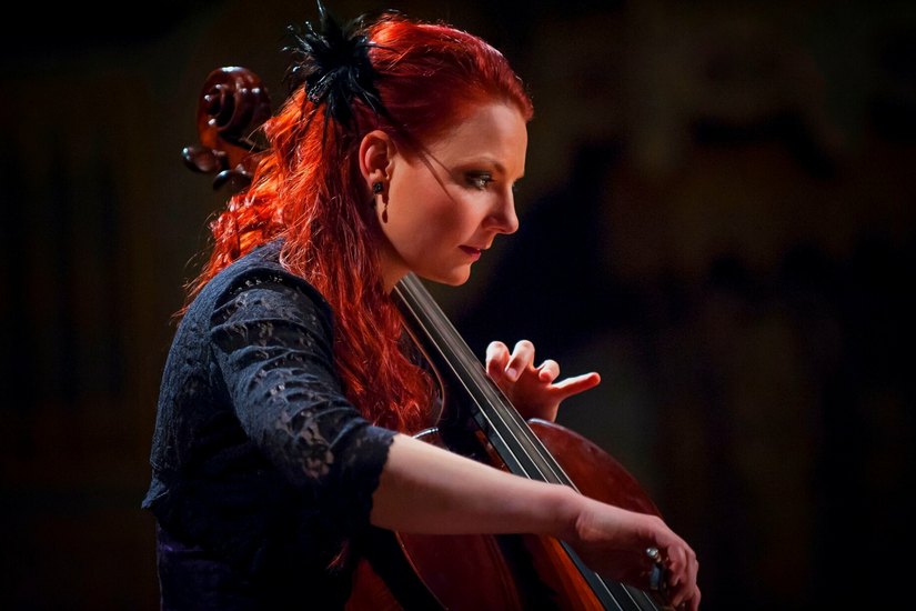 Die Cellistin Stefanie John ist am 22. Juli in Zaue zu erleben.