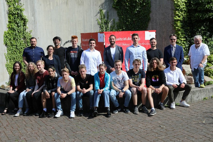 Der erste Workshop fand im Juni in Niesky statt. 
14 Schülerinnen und Schüler des Friedrich-Schleiermacher-Gymnasiums nahmen teil. Ende August geht’s in die zweite Runde.