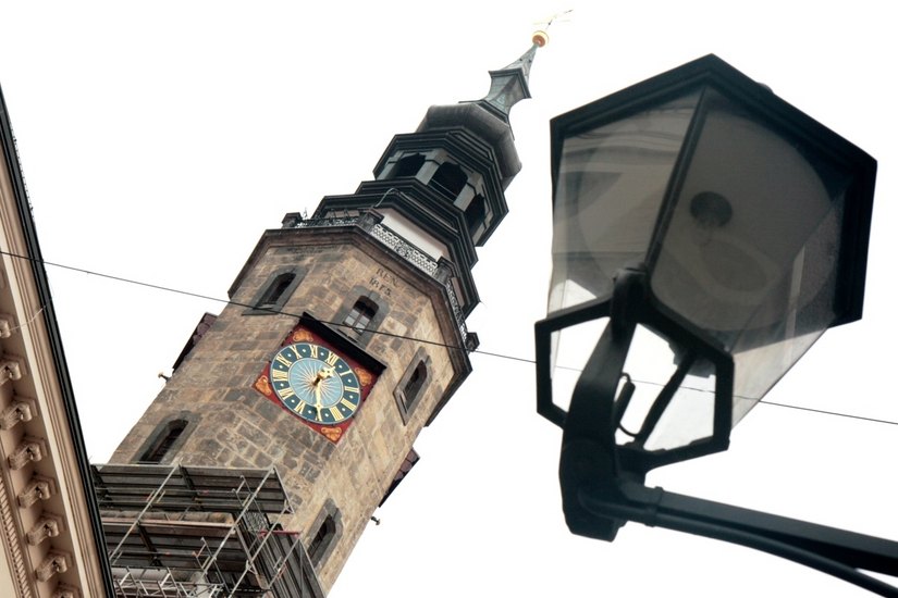 Gehört zu den Projekten, die dank der Altstadtmillion gefördert werden konnten: Die Turmuhr am Rathaus. Foto: Archiv