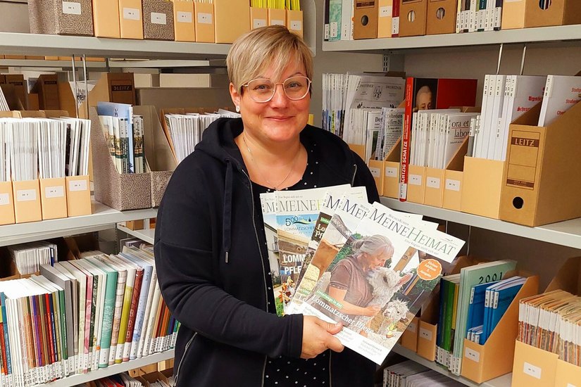 Institutsmitarbeiterin Jeanette Thiele hat sich für die Aufnahme der Sonderhefte »Meine Heimat« in die Bibliothek der Deutschen Heimatzeitschriften eingesetzt.