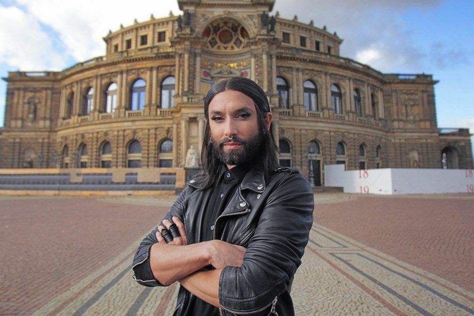 Conchita (Wurst) wurde 2014 durch ihren/seinen sensationellen Sieg beim Eurovision Song Contest in Kopenhagen sprichwörtlich weltberühmt. Foto: Amac Garbe