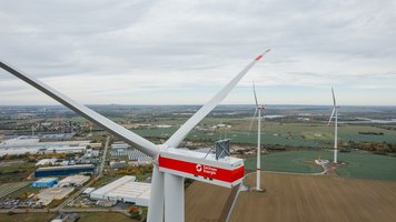Windenergieanlagen in seinem Bestand hat der Kommunalversorger SachsenEnergie auf Zeithainer bzw. Glaubitzer Flur errichtet und in Betrieb genommen. | Foto: SachsenEnergie/Oliver Killig