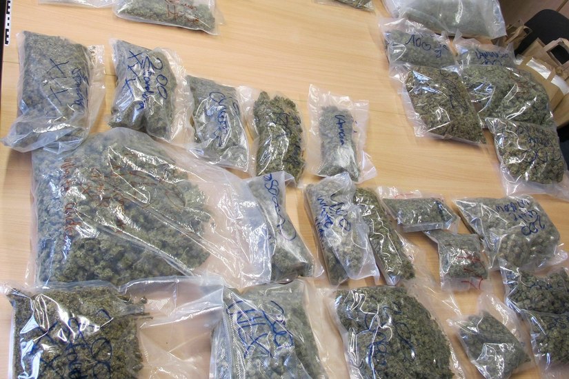 Die sichergestellten Cannabisblüten. Foto: Polizei