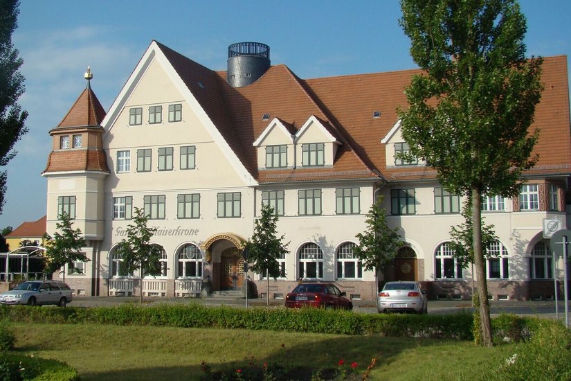 Kaiserkrone, Schule und Markt sind Stationen beim Ortsteilspaziergang am 5. Oktober in Brieske. Stationen sind auch das Industriegebiet Marga und die Feuerwehr.