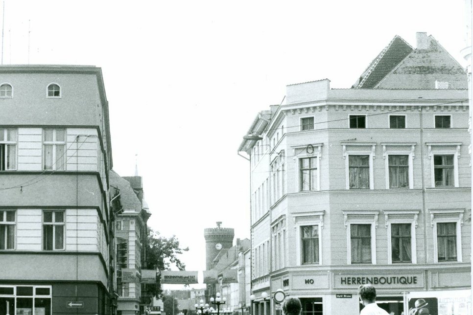 Altmarkt und Bummelmeile Sprem Ende der Achtziger. Foto: Stadtarchiv