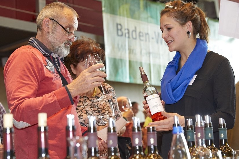 Qual der Wahl: Über 900 Weine, Winzersekte und Edelbrände können auf der Baden-Württemberg classics verkostet werden. Foto: Tobias Koch