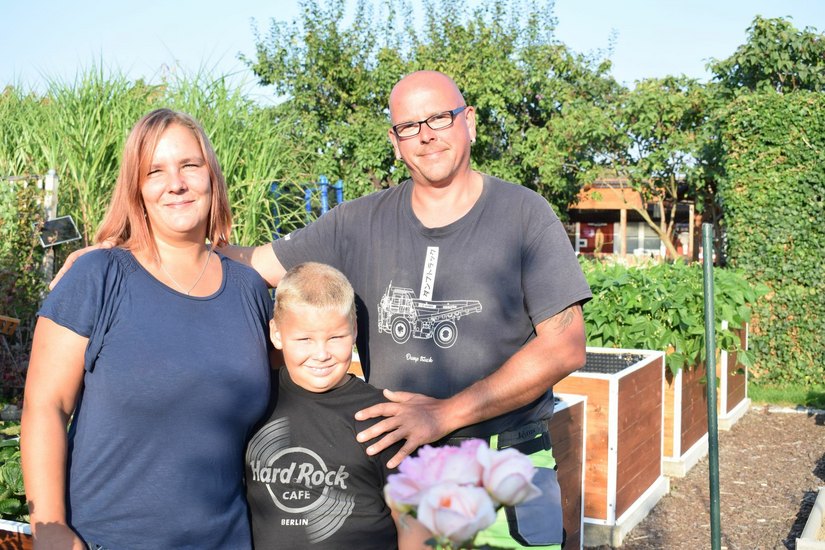 Für Familie Illing aus Bautzen war es die richtige Wahl, sich für einen Kleingarten zu entscheiden. Foto: spa