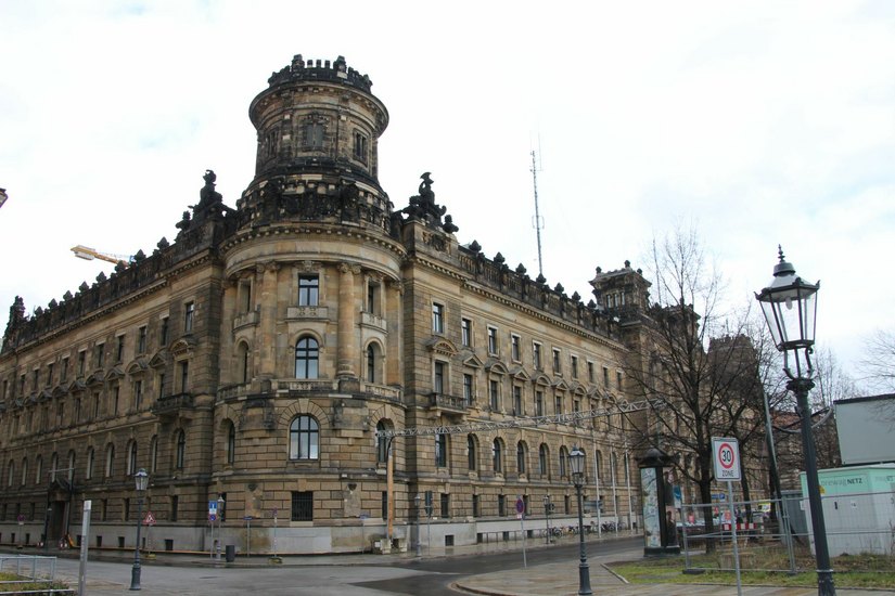 Am 18. Februar 1901 wurde das Gebäude als Polizeibehörde eingeweiht. Foto: Pönisch