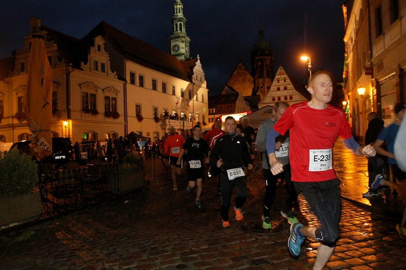 Der Citylauf lockt am Freitag nach Pirna. Anmeldungen sind noch möglich. Foto: Archiv / D. Förster