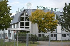 Ende Oktober wurde das Bautzener Spreehotel als geplante Flüchtlingsunterkunft Opfer eines Brandanschlages. Von wem, das ist noch nicht geklärt.