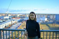 Sarah Stötzner ist neu im Team der Stadtverwaltung Hoyerswerda und kümmert sich dort als Projektmanagerin um den Strukturwandel. Dafür kehrte die 32-jährige Hoyerswerdaerin in die Lausitz zurück.