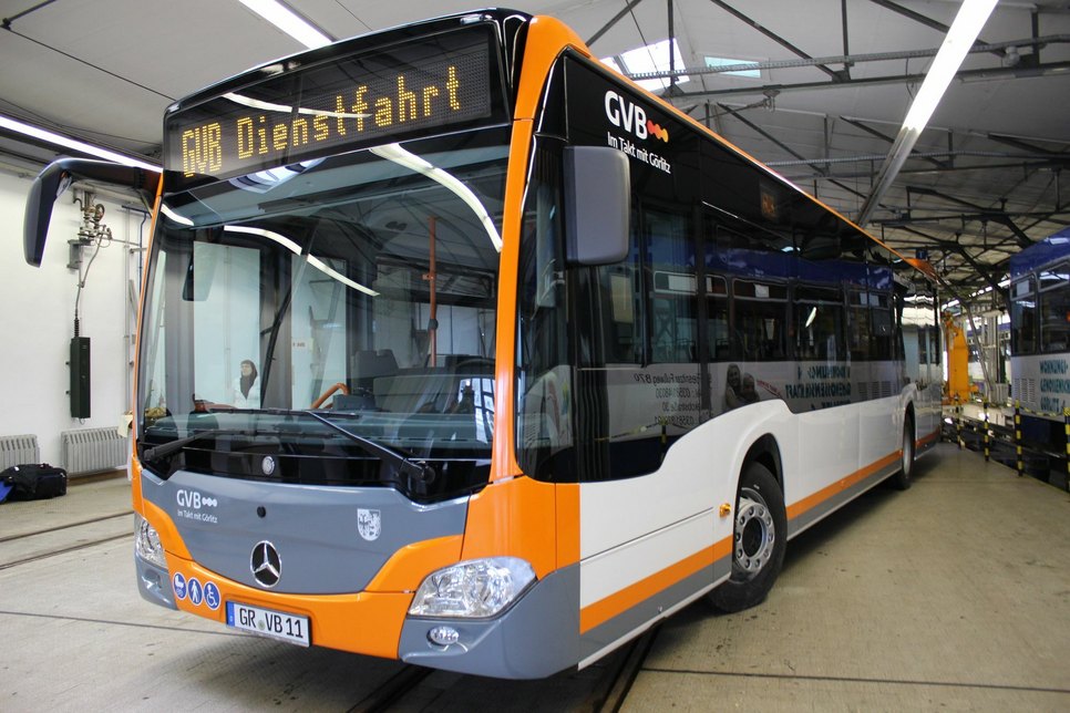 Einer der beiden neuen Busse, die vergangene Woche in Betrieb genommen wurden. Foto: Keil
