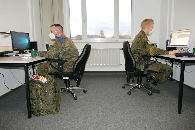 Die Soldatinnen und Soldaten unterstützen wieder bei der Kontaktnachverfolgung. Foto: Landratsamt Görlitz