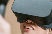 Im Rahmen des Senftenberger Modellvorhabens soll ein innovativer, ambitionierter und aktivierender Teilhabeprozess erprobt werden, bei dem Augmented Reality (AR) und Virtual Reality (VR) zum Einsatz kommen sollen.