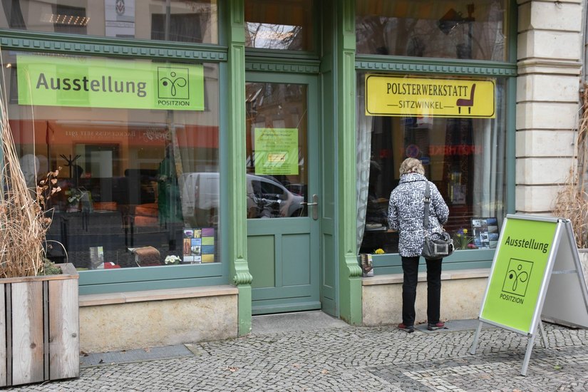 Bis 31. März ist die Polsterwerkstatt Sitzwinkel hier auf der Bahnhofstraße 8 anzutreffen. Fotos: Wollrad