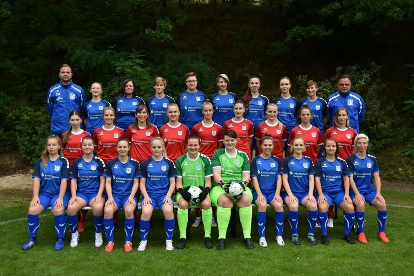 Das aktuelle Frauenteam spielt in der Regionalliga gegen Mannschaften wie Union Berlin, den FC Magdeburg oder RB Leipzig zweite.