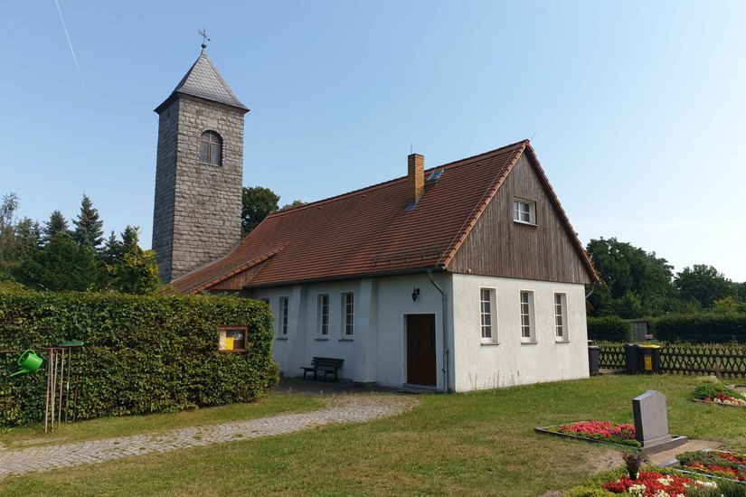 Die Halbendorfer Kirche muss für zwei Wochen lang begast werden.