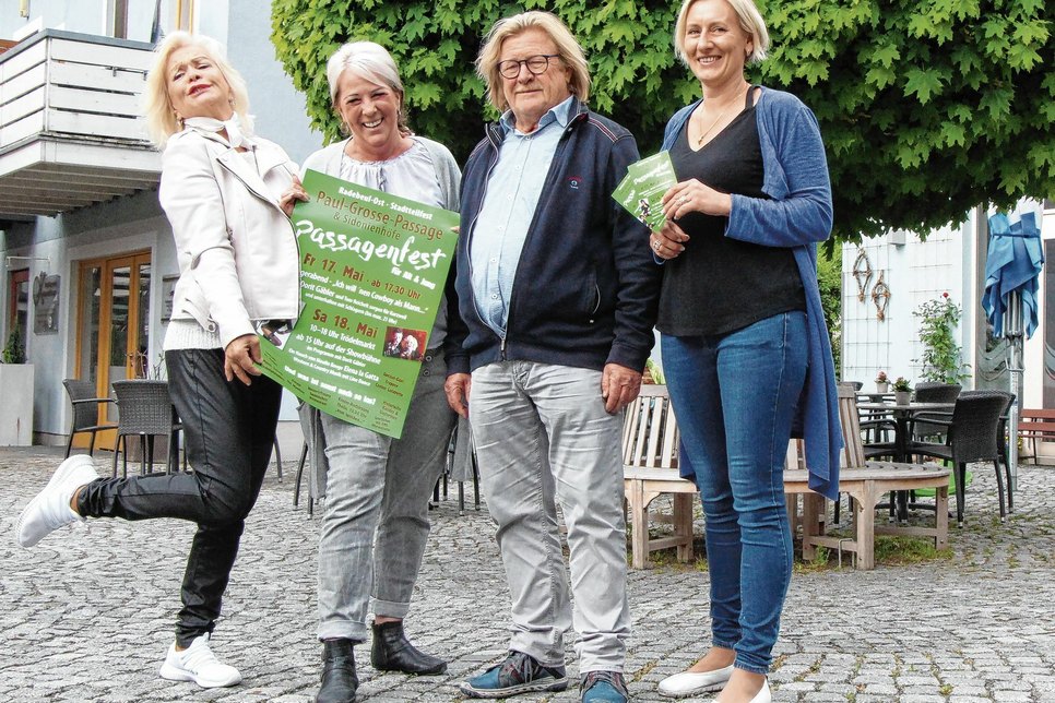 Festorganisatoren Dorit Gäbler, Sabine Luft, Gerhard Lotz, Annegret Al-Waked (v.l.)    F.: ali