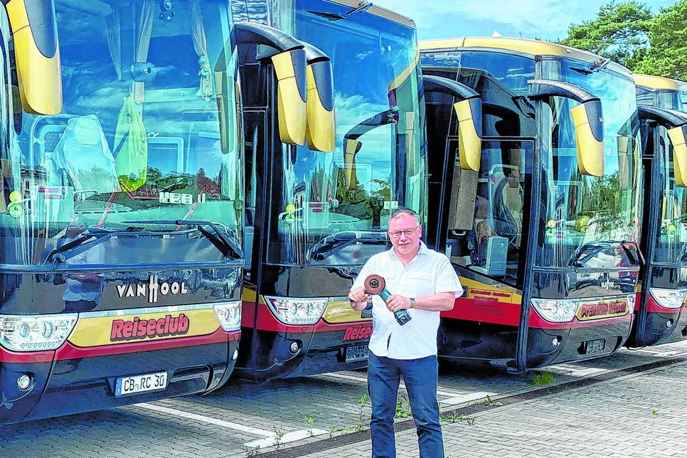 »Seit Mitte März steht die gesamte Flotte unserer Reisebusse abgemeldet auf dem Betriebsgelände«, so Stephan Goldhahn. Foto: PR