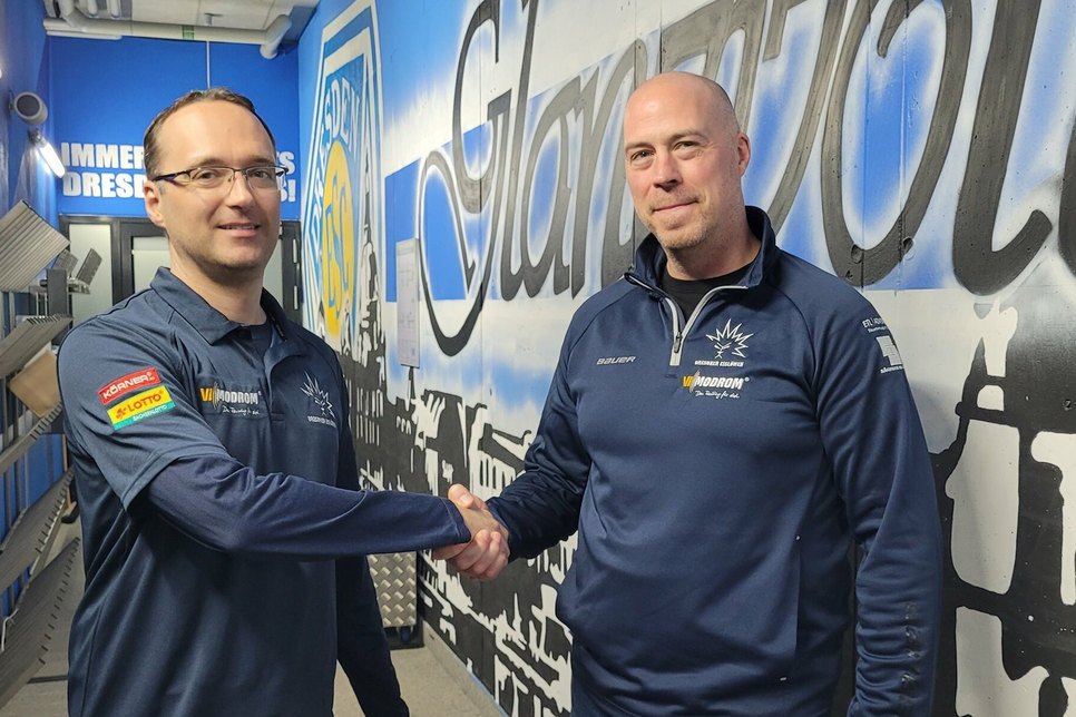 Sportdirektor Matthias Roos (li.) und Cheftrainer Corey Neilson