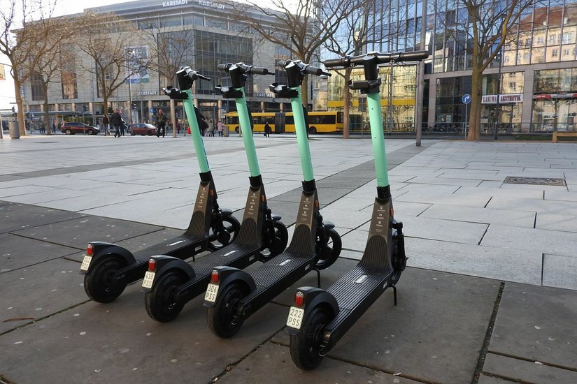 Seit heute am Start in Dresden: E-Scooter von Anbeiter TIER Mobility