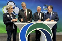 Die Rektoren von vier sächsischen Universitäten unterzeichneten einen Kooperationsvertrag für eine gemeinsame Investition in Schwarze Pumpe.