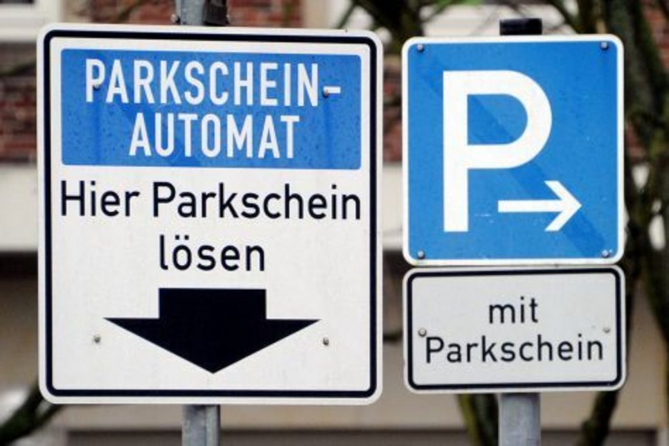 Wie teuer wird Parken in Dresden? Die neue Gebührenordnung (noch nicht beschlossen) sorgt für Diskussion. Foto: Lindenhahn