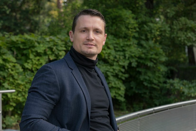 Der 38-jährige Tobias Jantsch tritt als Kandidat für den Posten als Landrat an. Seine politischen Vorstellungen und Visionen ließen die Pressevertreter aufhorchen. Foto: privat