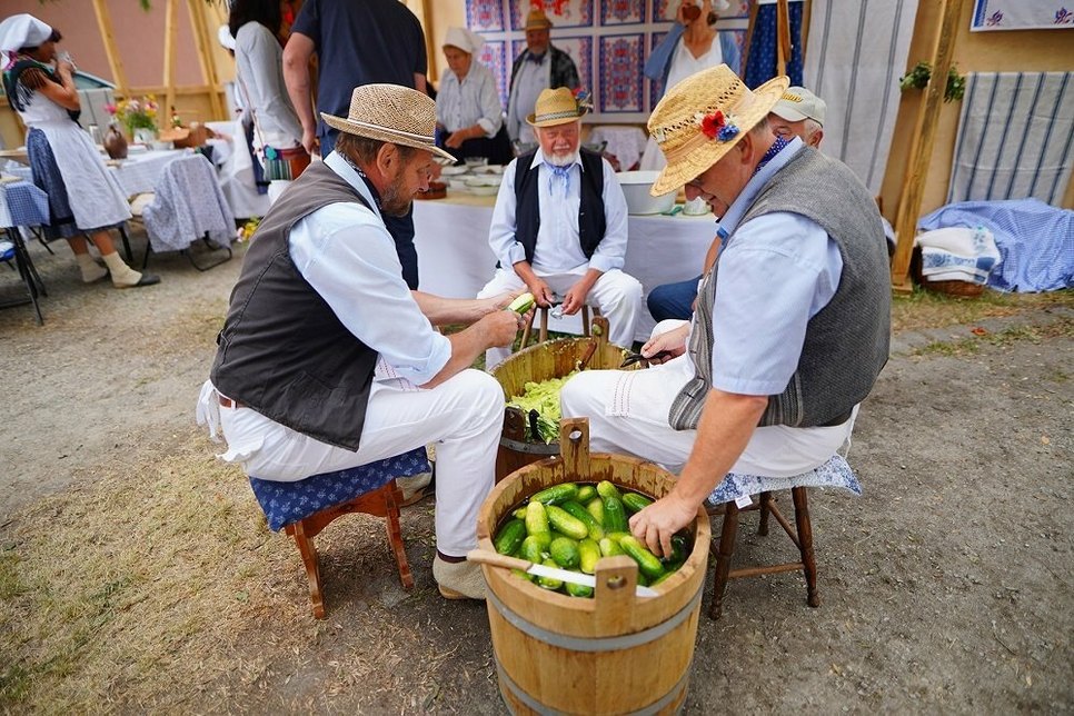 Der Markt der Traditionen lädt am 11. und 12. Juni in den Schlosspark Lübbenau ein.