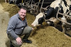 Denis Thomas ist Vorstandsvorsitzender der Agrargenossenschaft Radeburg e.G.: 