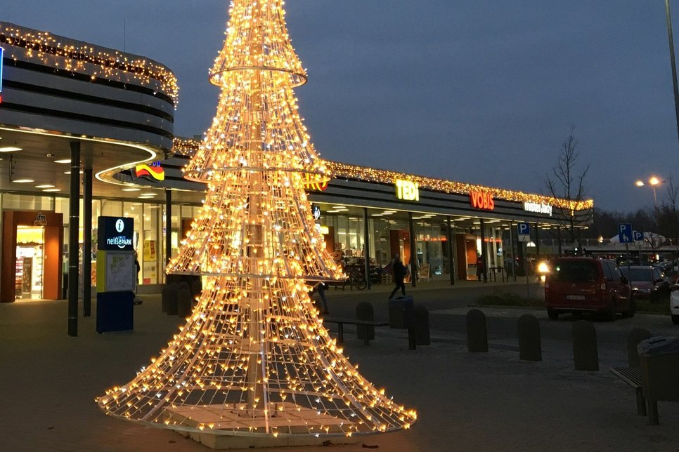 Mit einer Kampagne will der Aktionsring Görlitz die Menschen dazu motivieren, auch 2020 bei den Weihnachtseinkäufen die Händler vor Ort zu setzen. Foto: Keil