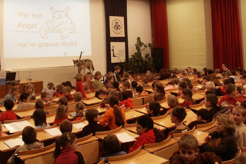 Die Vorlesungen finden entweder im Humboldthaus des Senckenberg Museums oder im großen Hörsaal der Hochschule statt. Foto: Senckenberg