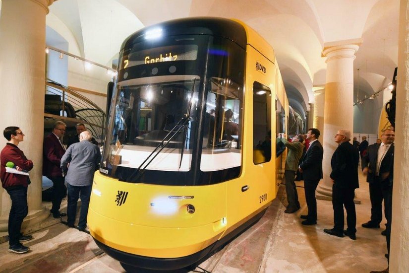 Vom 8. Bis 9. Januar kann der neue Stadtbahnwagen im Model im Verkehrsmuseum getestet werden