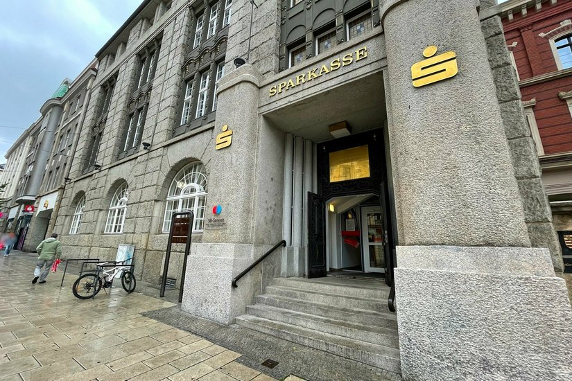 Die Sparkasse Oberlausitz-Niederschlesien will ihre Verwaltung am Standort in Görlitz konzentrieren. Dieser wird dazu ab 2024 umgebaut.