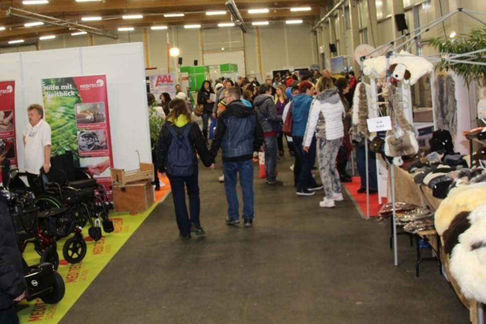 Es ist bereits die dritte Ausgabe der Löbauer Pflegemesse. In den vergangenen Jahren strömten jeweils rund 5000 Besucher in die Messehallen. Foto: Keil