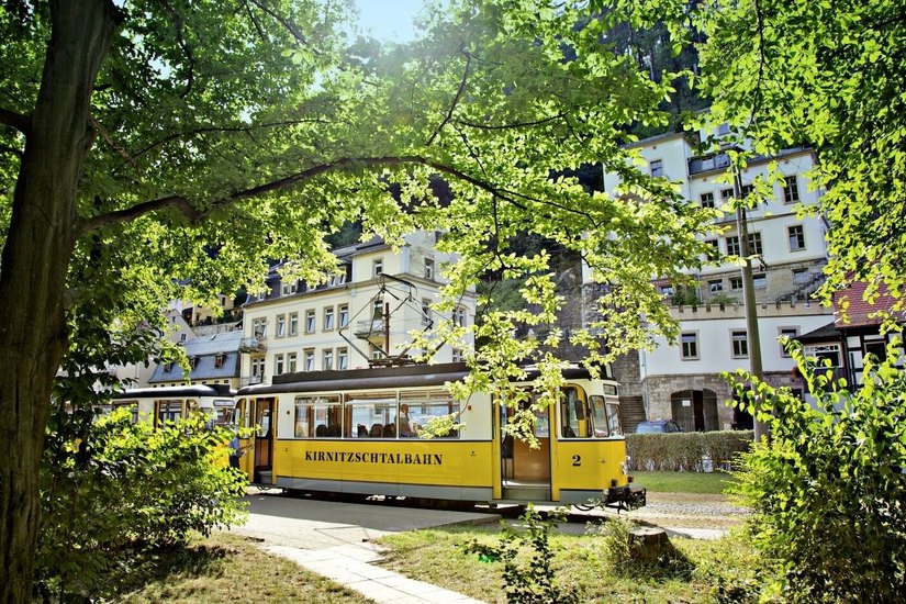 Kirnitzschtalbahn nimmt Betrieb wieder auf.