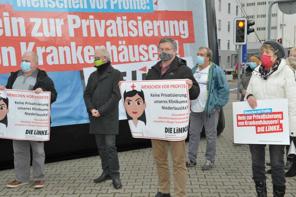 Nein zur Privatisierung, sagen die Demonstranten. Foto: Peter Aswendt