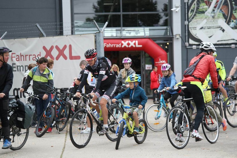 Die ARTOUR gehört zu den größten Radsportveranstaltungen in der Region. Start ist bei Fahrrad XXL in Nickern.                                                       Foto: Daniel Förster